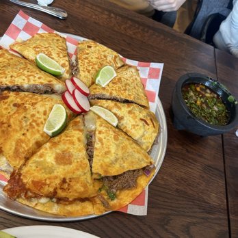 Colima Taqueria II signature dishes Rice BowlGuacamole ＆ ChipsQuesadillasBirria Pizza